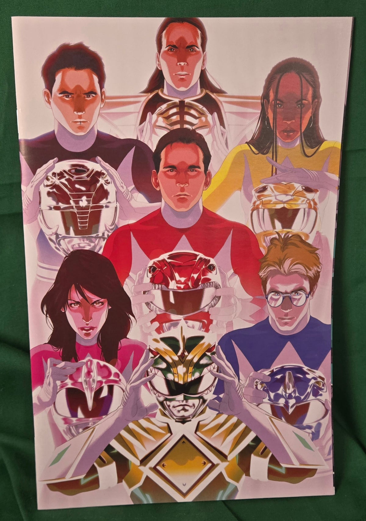 Power Rangers #1 (MMPR #57) Comic - 1:500 Goni Montes Variant