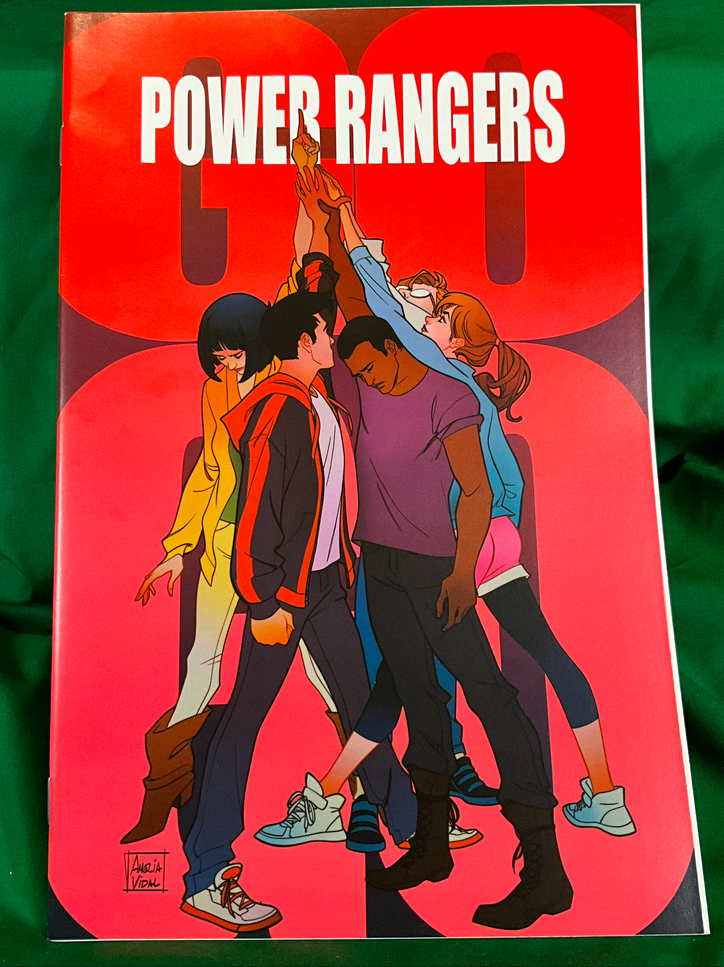 Go Go Power Rangers #28 Comic
