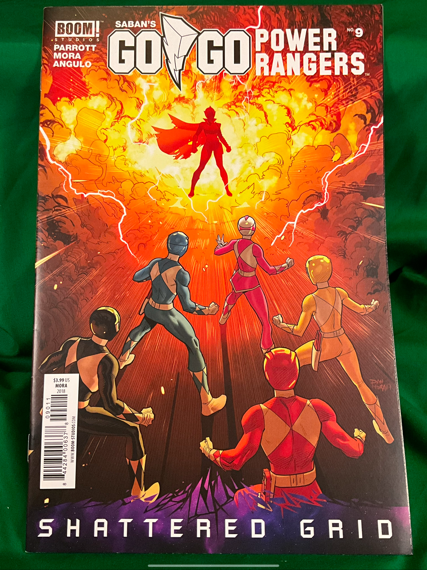 Go Go Power Rangers #09 Comic