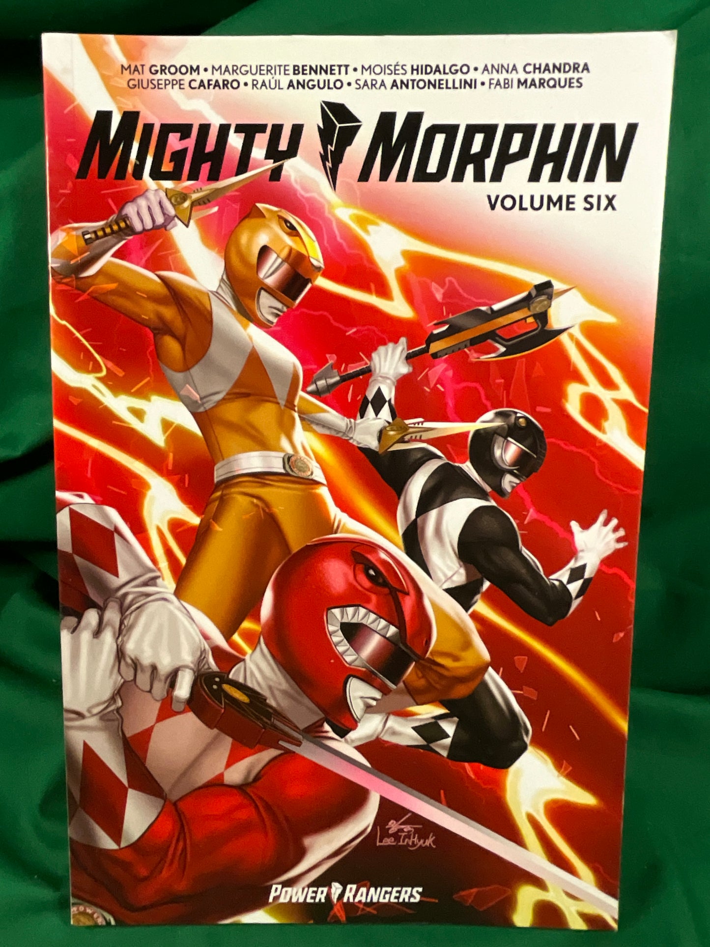 Mighty Morphin Volume 6 Softcover