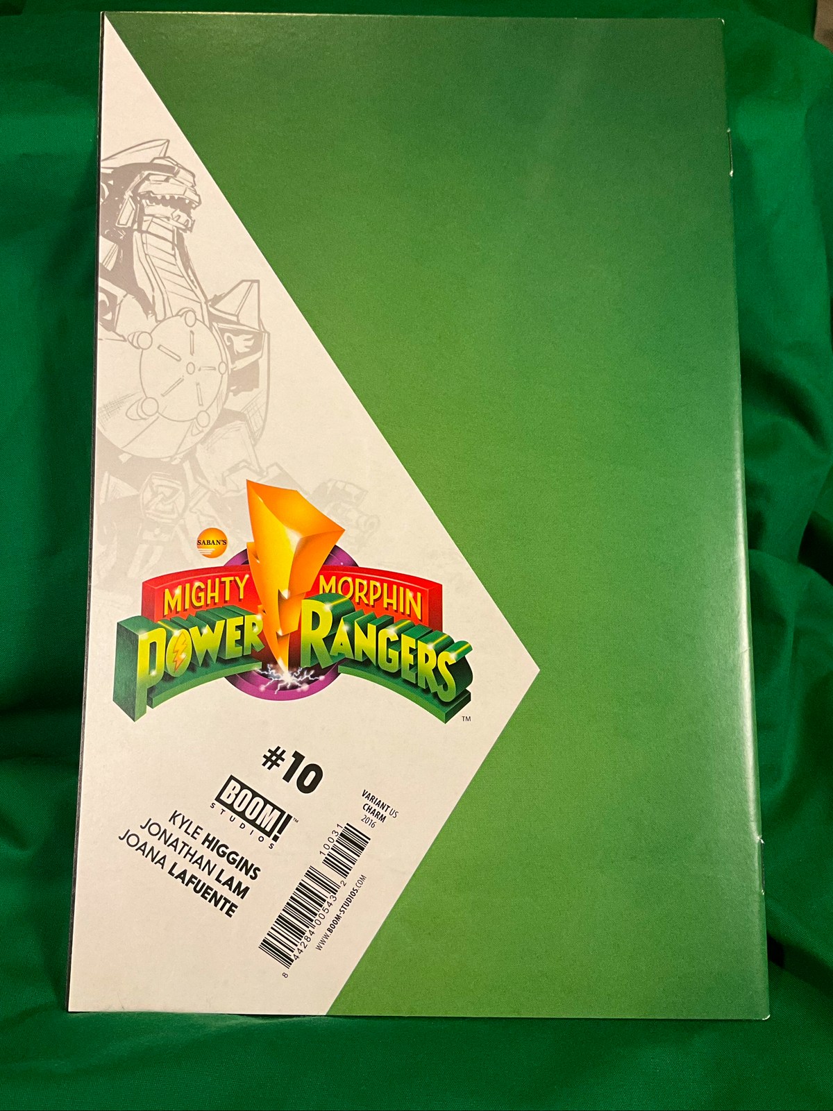 Mighty Morphin Power Rangers #10 Comic - 1:50 Charm Variant