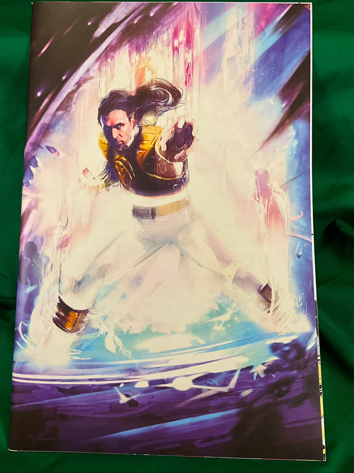 Mighty Morphin Power Rangers #40 Comic - Griffiths White Ranger Variant