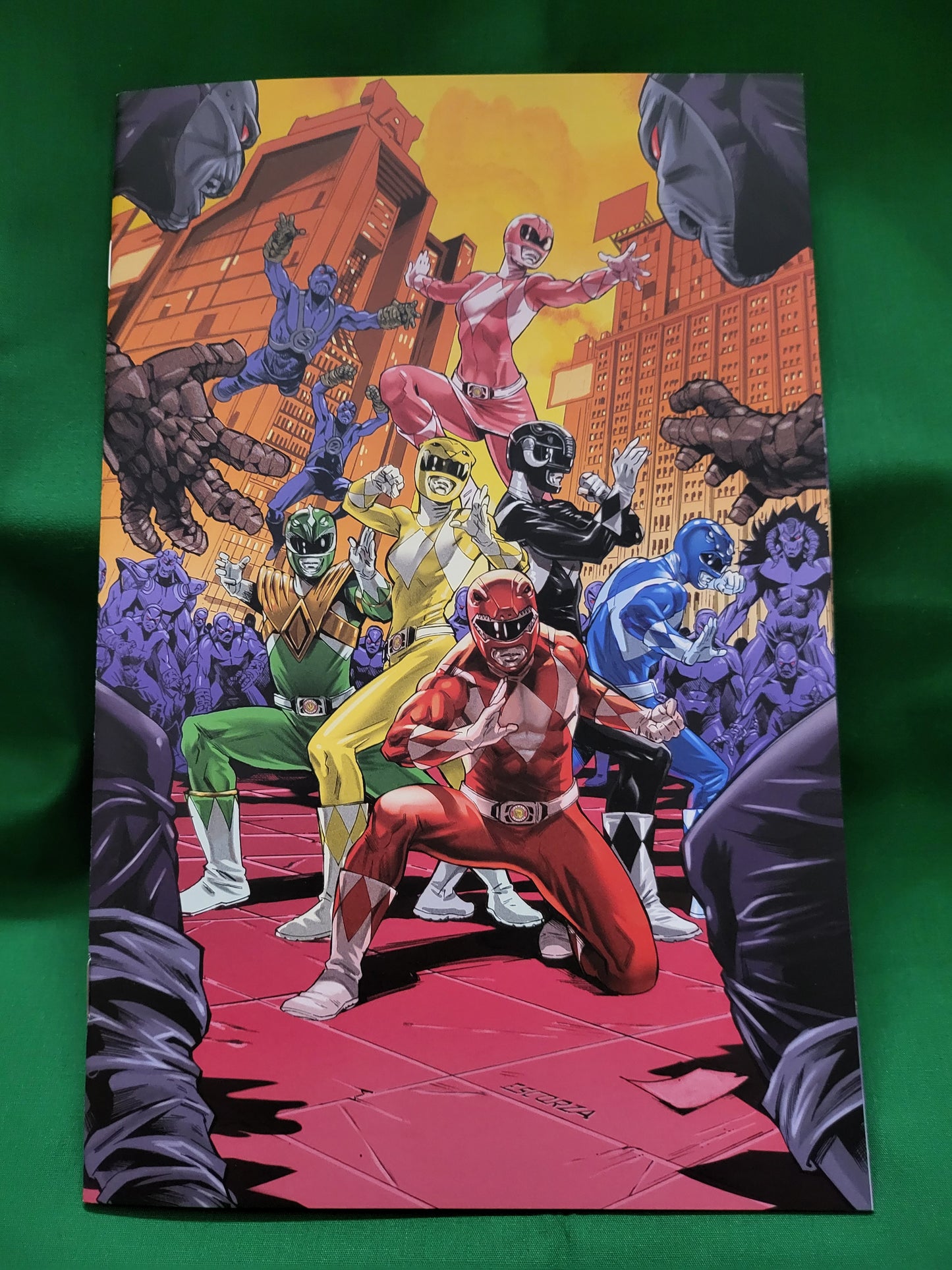 Mighty Morphin Power Rangers - THE RETURN #2 Comic