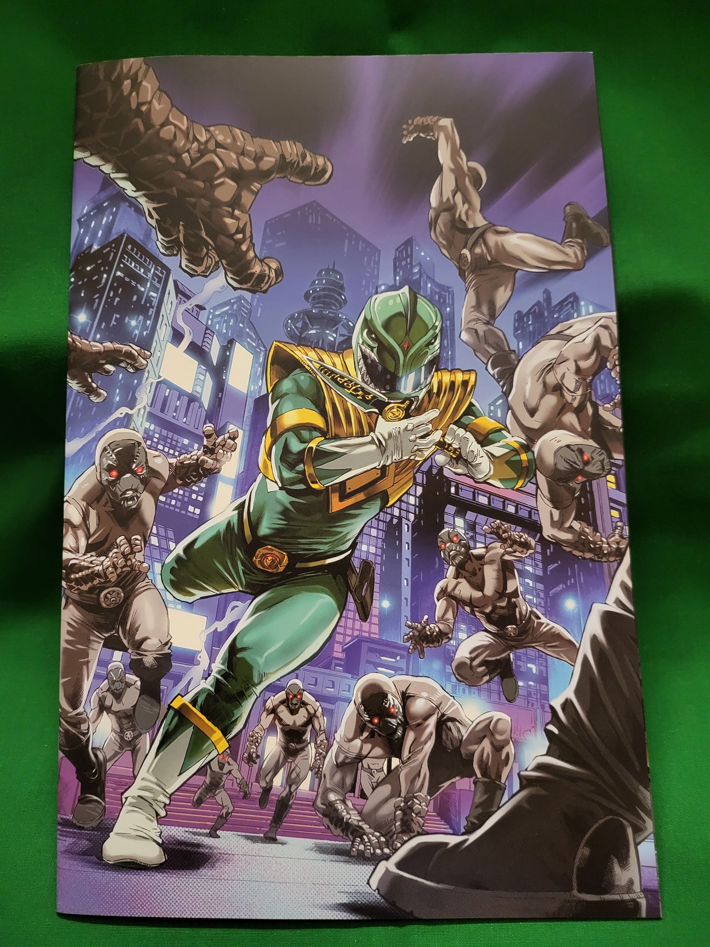Mighty Morphin Power Rangers - THE RETURN #3 Comic