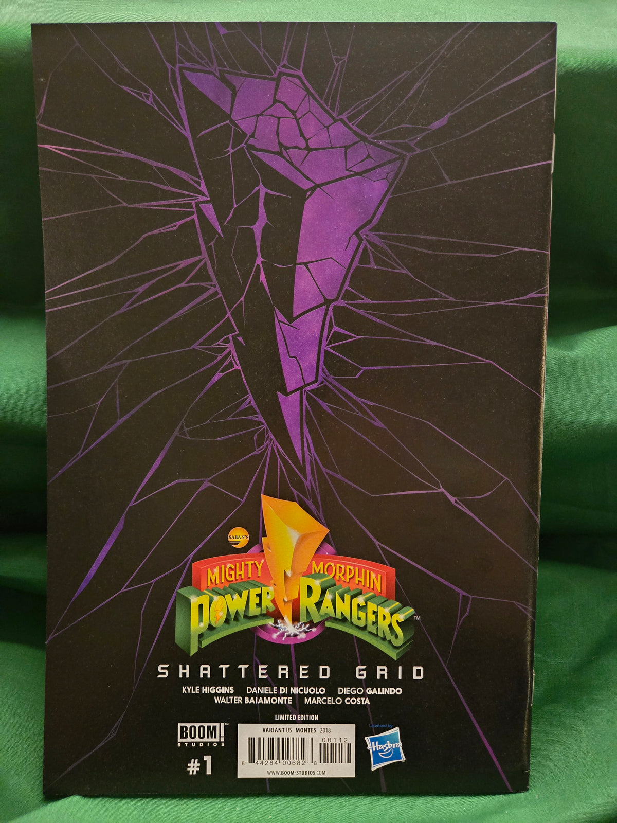 Mighty Morphin Power Rangers SHATTERED GRID Comic - Montes NYCC Variant