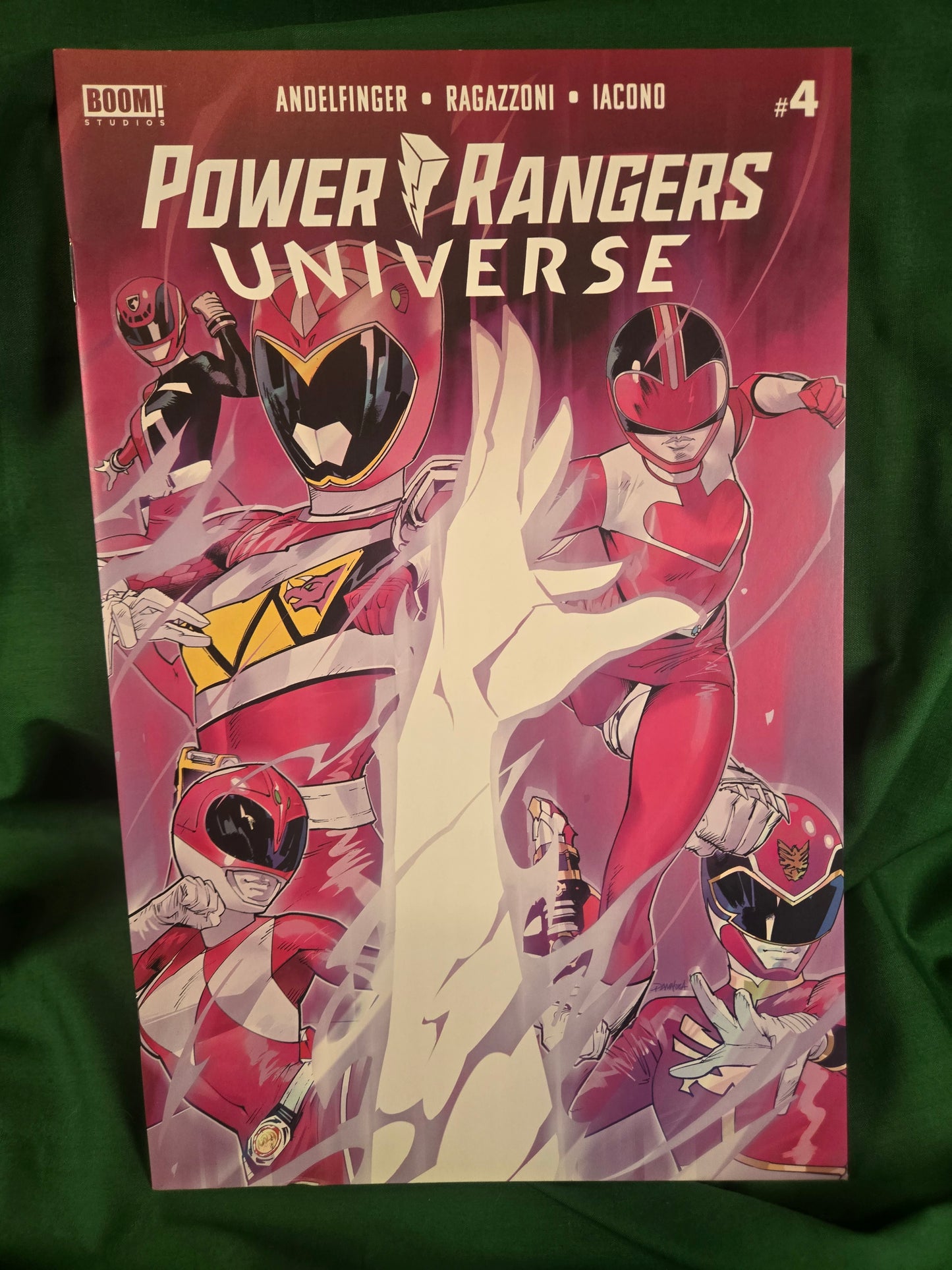 Power Rangers Universe #4 Comic