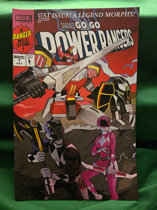 Go Go Power Rangers #01 Comic