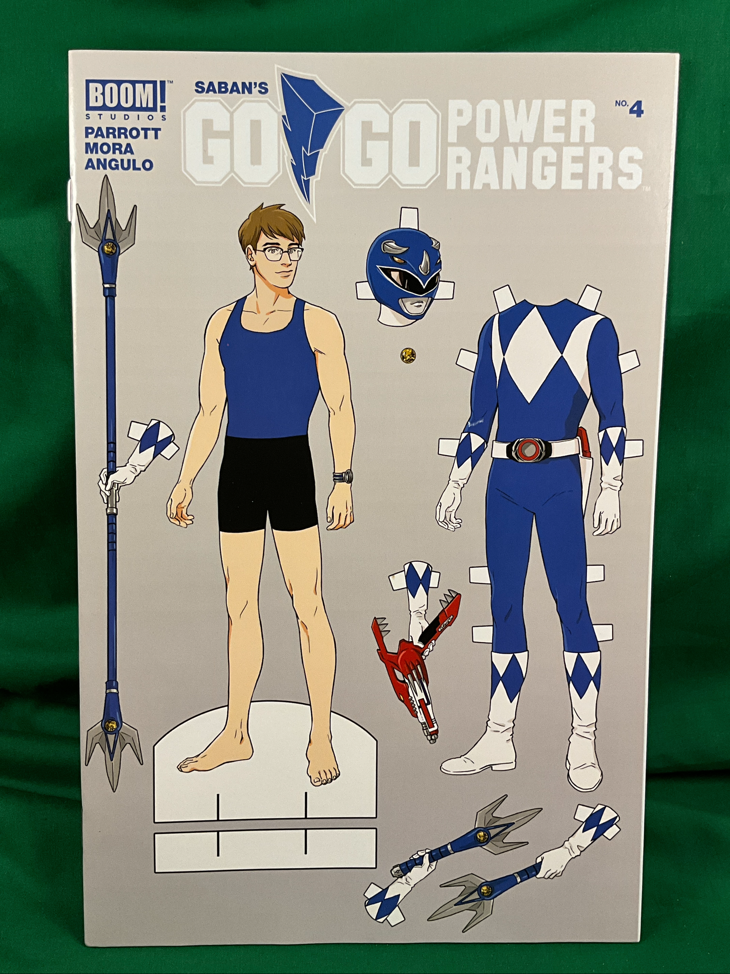 Go Go Power Rangers #04 Comic