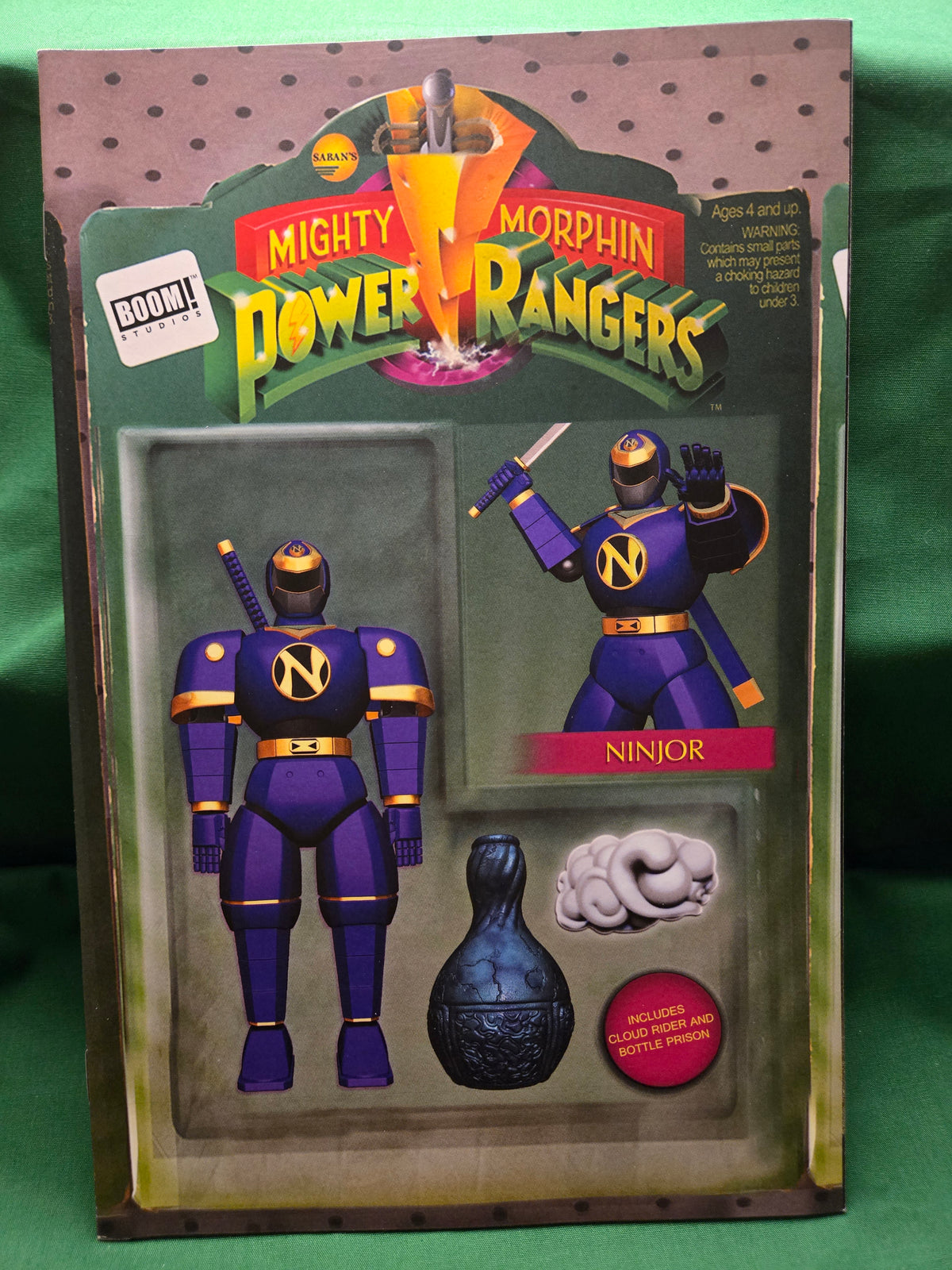 Mighty Morphin Power Rangers #23 Comic - Matthews Martial Action Figure Variant