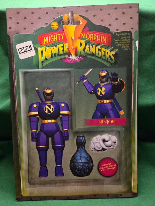 Mighty Morphin Power Rangers #23 Comic - Matthews Martial Action Figure Variant