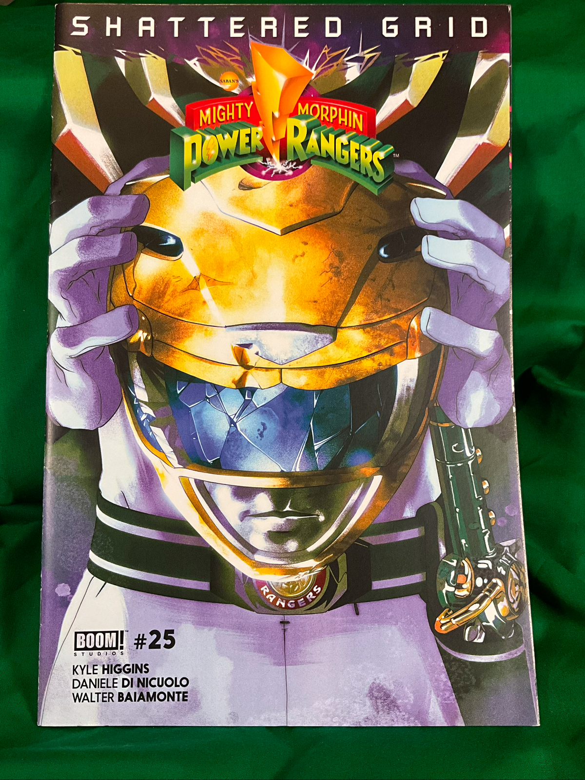 Mighty Morphin Power Rangers #25 Comic - Montes Yellow Ranger Variant
