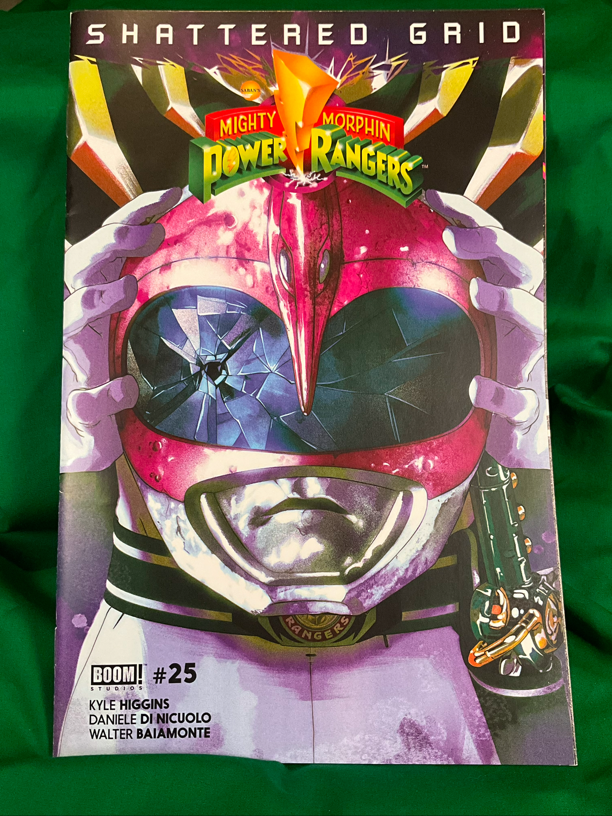 Mighty Morphin Power Rangers #25 Comic - Montes Pink Ranger Variant