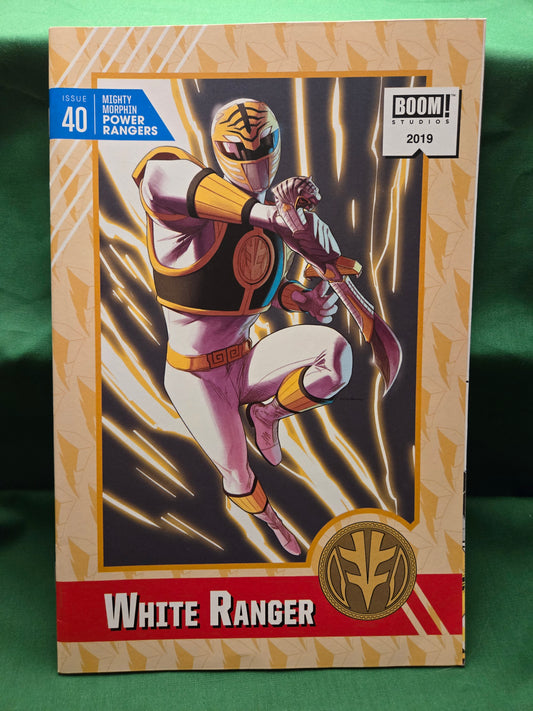 Mighty Morphin Power Rangers #40 Comic - 1:20 Anka Trading Card Variant