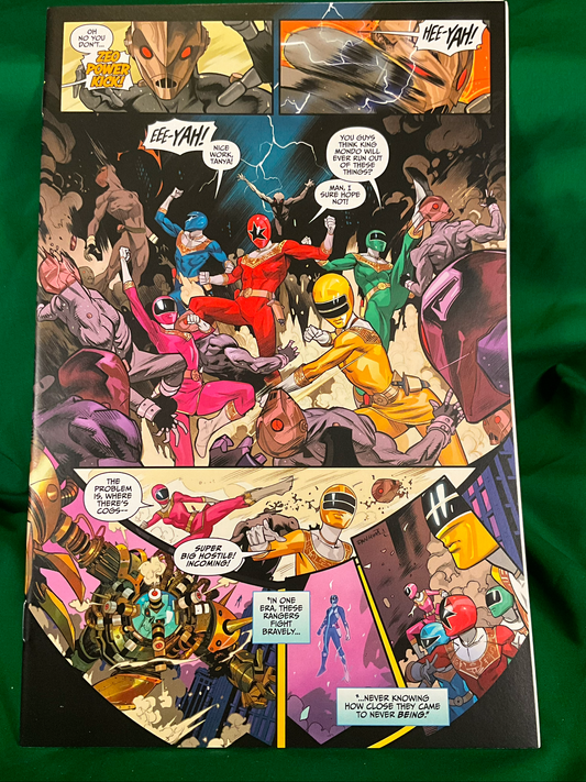 Mighty Morphin Power Rangers #43 Comic - Mora FOC Variant