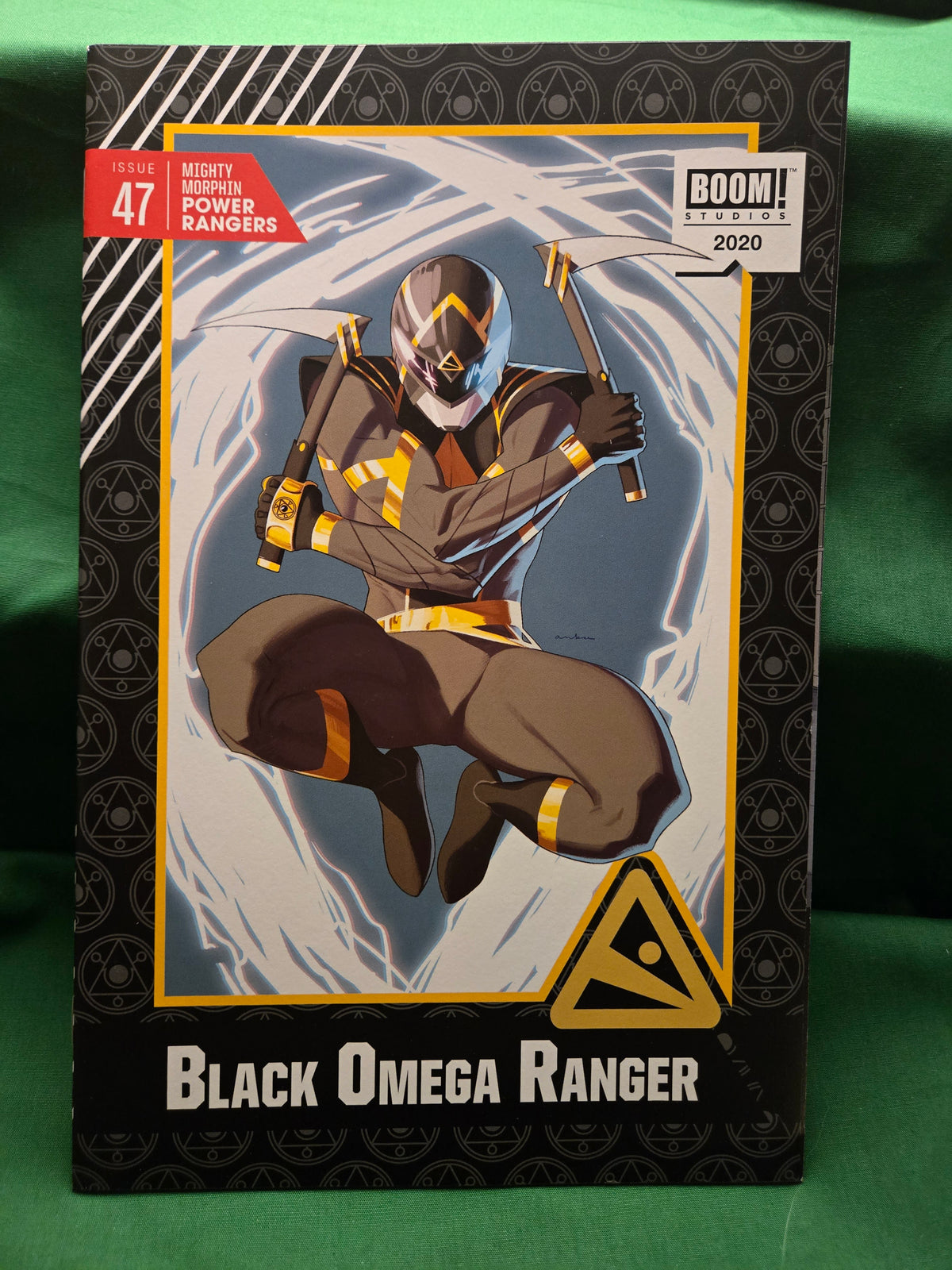 Mighty Morphin Power Rangers #47 Comic - 1:20 Anka Trading Card Variant