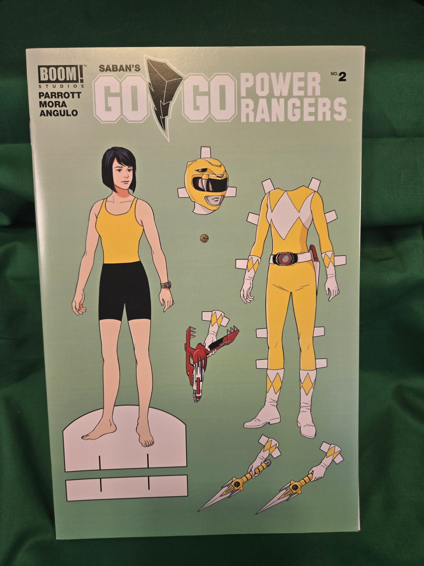 Go Go Power Rangers #02 Comic