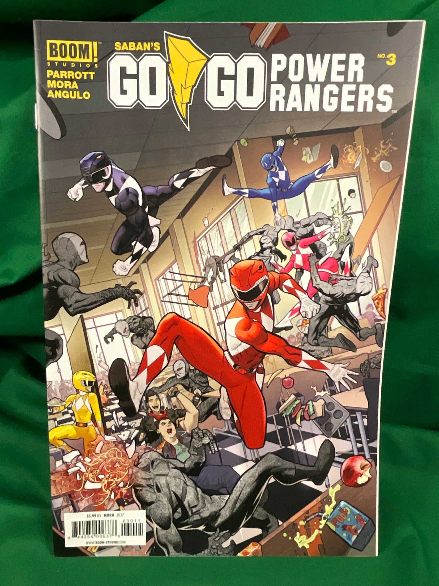 Go Go Power Rangers #03 Comic