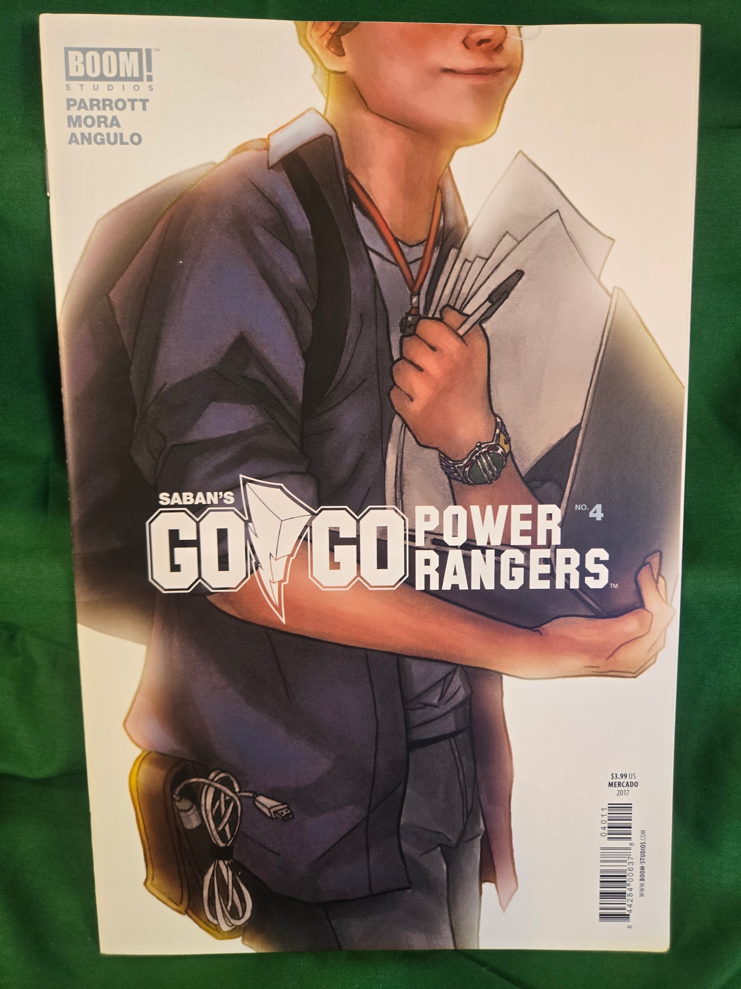 Go Go Power Rangers #04 Comic