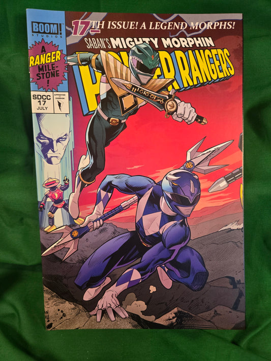Mighty Morphin Power Rangers #17 Comic - SDCC Connecting Mora Variant