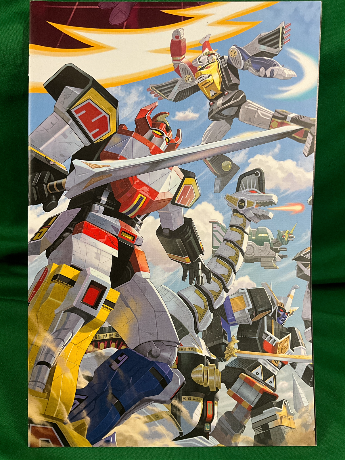 Mighty Morphin Power Rangers #20 Comic - 1:20 Connecting Morris Variant