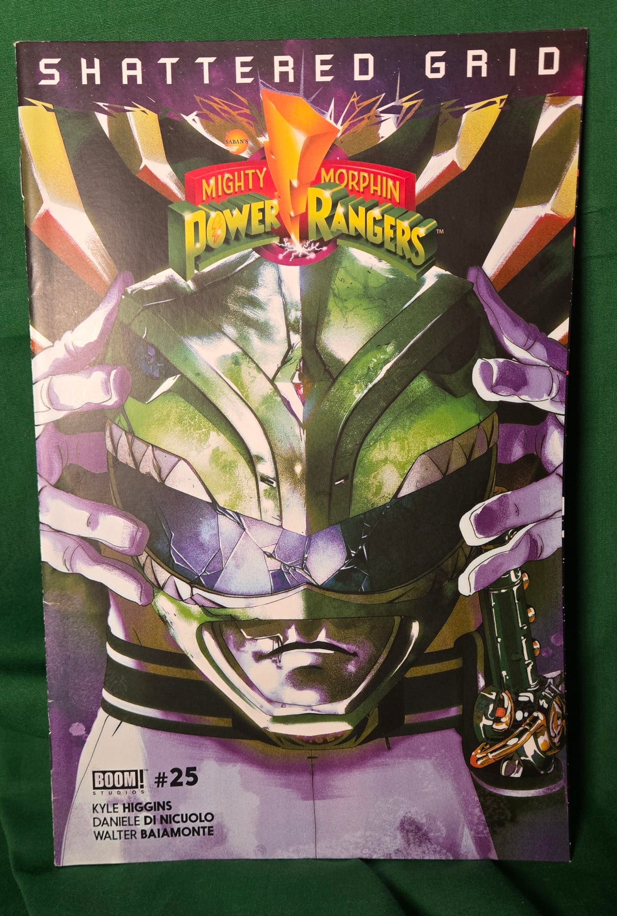 Mighty Morphin Power Rangers #25 Comic - Montes Green Ranger Variant
