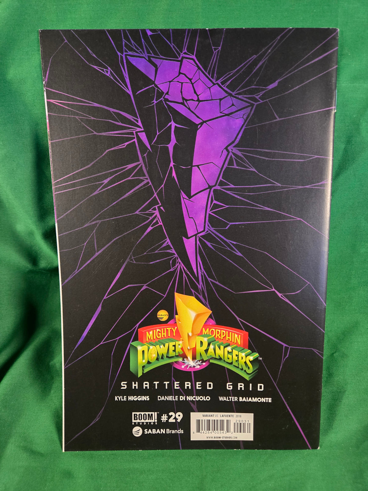 Mighty Morphin Power Rangers #29 Comic - 1:25 Villa Pink Rangers Variant