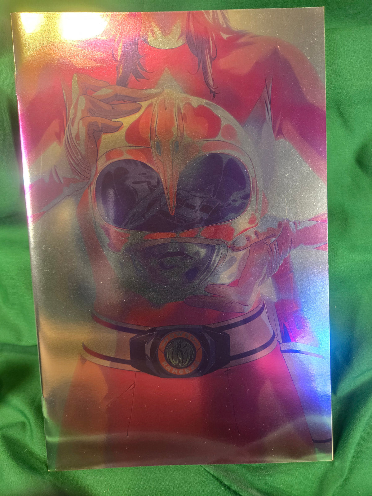 Mighty Morphin Power Rangers #42 Comic - Montes Foil Variant