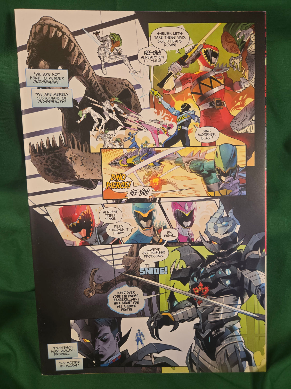 Mighty Morphin Power Rangers #46 Comic - Mora FOC Variant