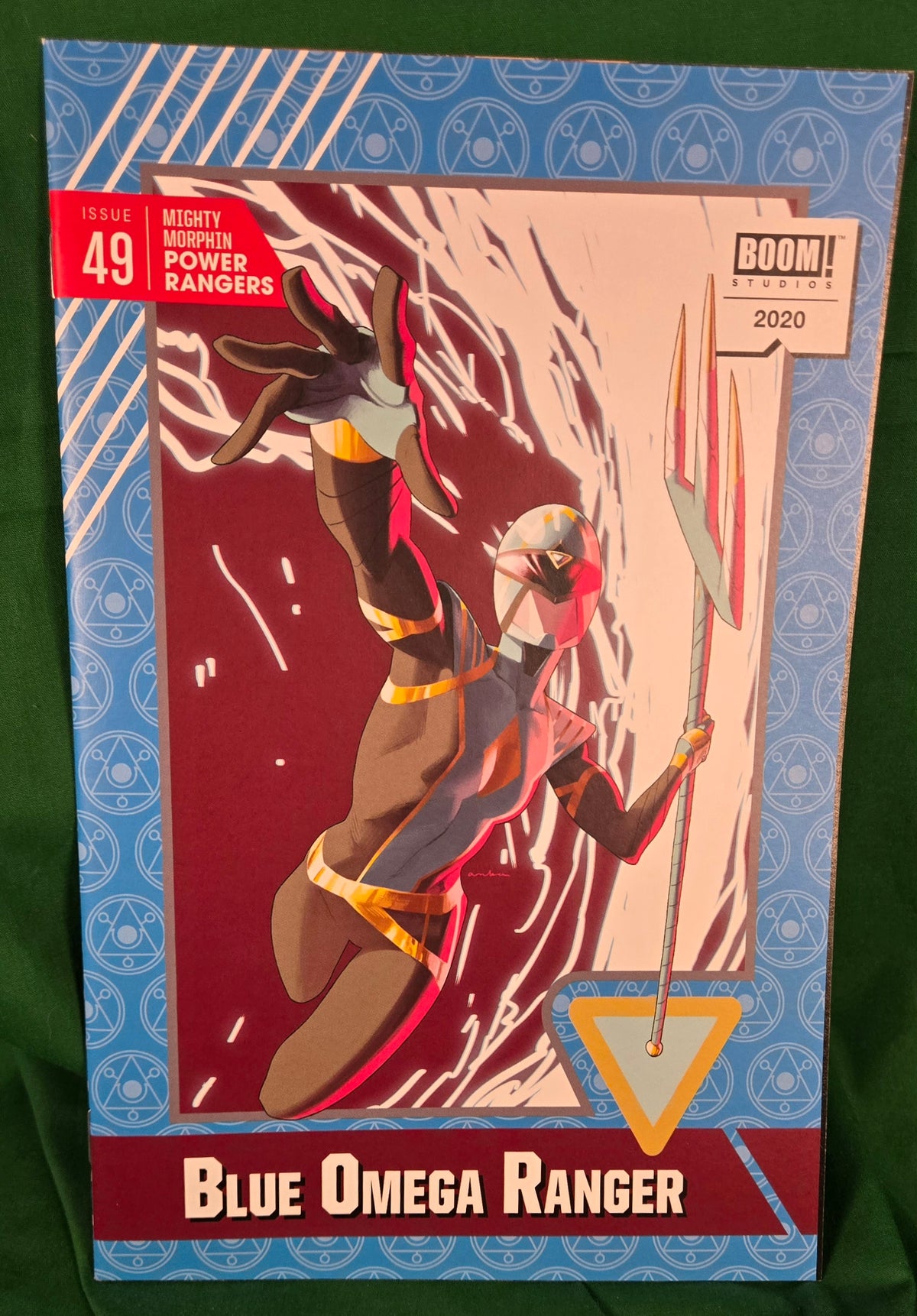 Mighty Morphin Power Rangers #49 Comic - 1:20 Anka Trading Card Variant