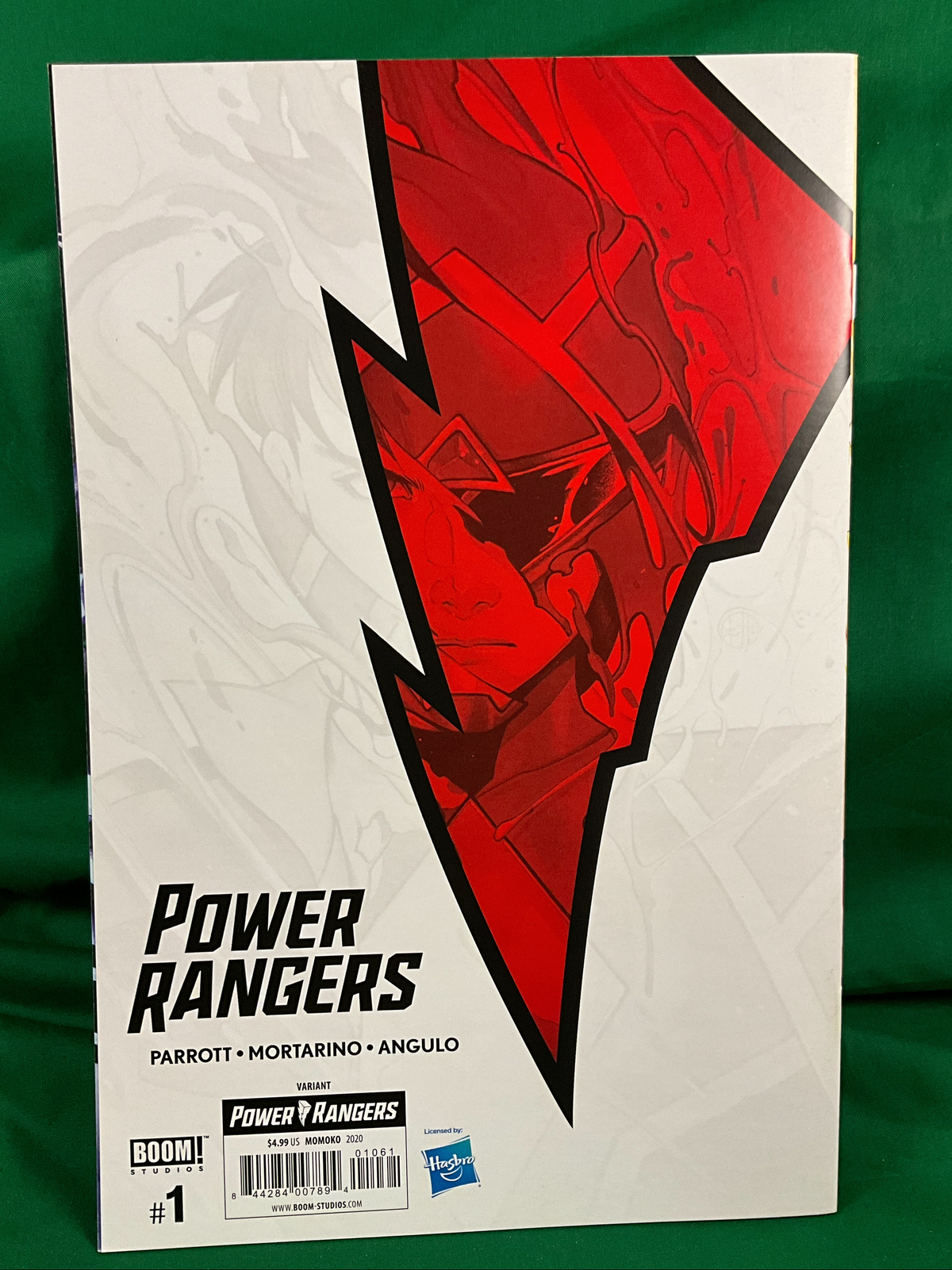Power Rangers #1 (MMPR #57) Comic - 1:25 Momoko Variant